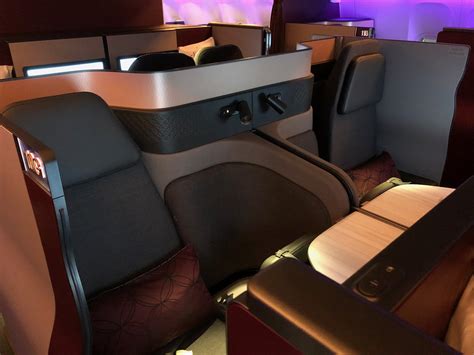 qatar 777 business class seats|Review: Qatar Airways Qsuite business class on the 777 .